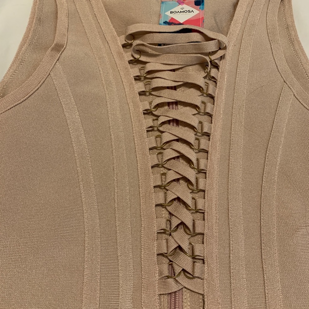 Body - Picture 3 of 4